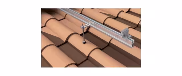 Detalle Estructura Cubierta Tejas 3 Paneles Solares con varilla
