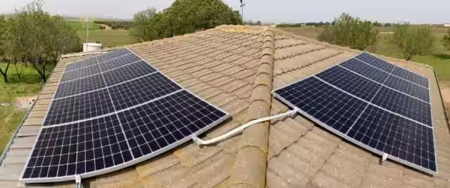 Instalación aislada en Badajoz con Voltronic