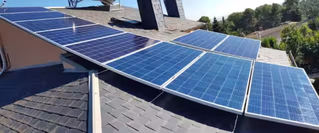 Instalación Fotovoltaica Conexión a Red Barcelona