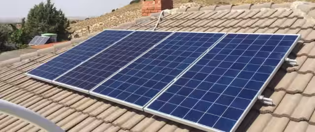 Paneles solares de instalación fotovoltaica en Toledo