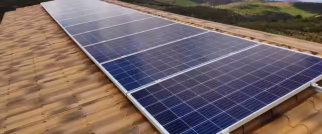 Instalación solar paneles Cáceres