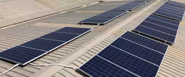 Instalación paneles solares en Valencia