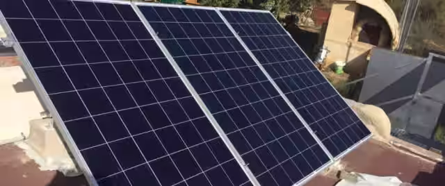 Instalación fotovoltaica cerca de Valencia