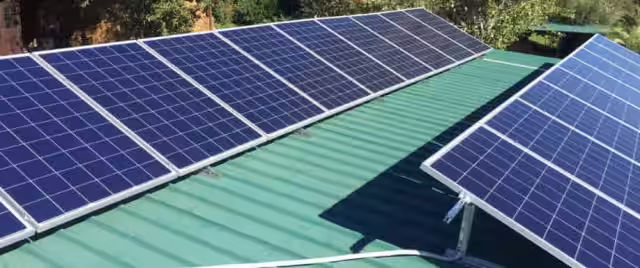 Instalación Fotovoltaica Girona Conexión a Red