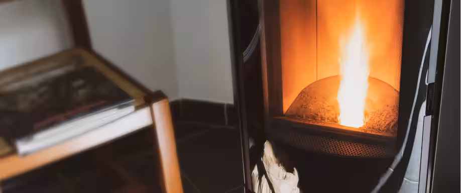 ¿A qué potencia poner la estufa de pellets?