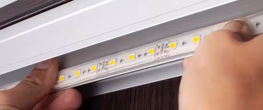 ¿Cuánto iluminan las tiras de LED?