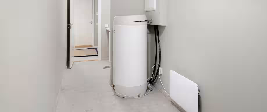 ¿Es obligatorio instalar aerotermo de agua para una sola persona?