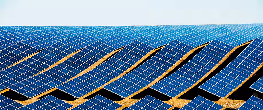 India instala el mayor parque de energía solar del mundo