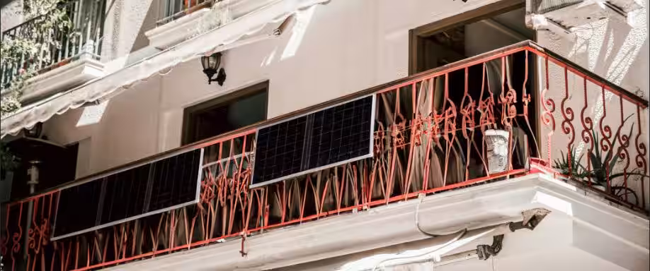 ¿Cuántas placas solares necesito instalar en mi balcón? ¿Cuántas placas solares necesito instalar en mi balcón?