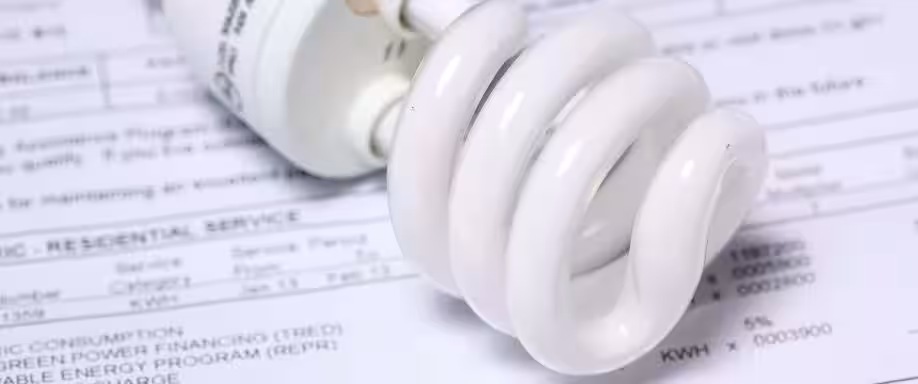 La subida del IVA al 21% marcará un nuevo aumento en las facturas de luz en 2025