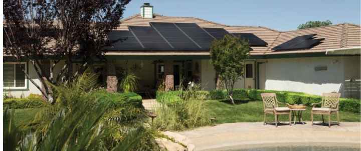 ¿Es obligatorio poner placas solares en una casa nueva?