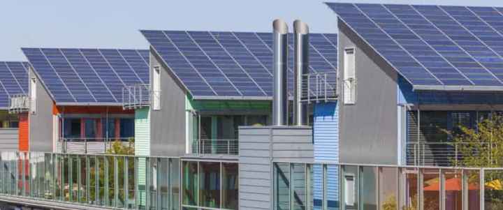 Energía solar, vivienda y automóvil unidos en una red de energía inteligente