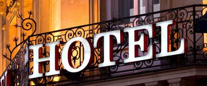 Hoteles con cargador coche eléctrico (En España)
