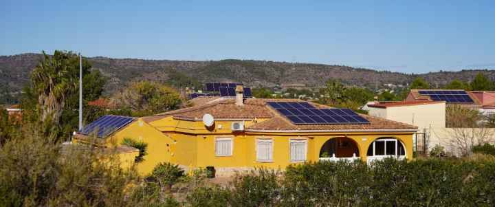 Instalación placas solares Ourense