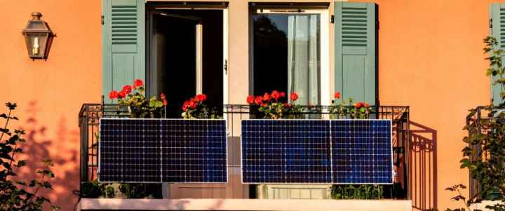 ¿Puedo instalar placas solares de balcón si vivo en un piso de alquiler?