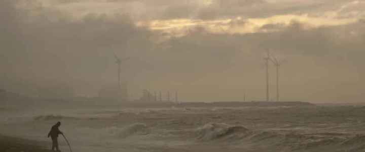 Primera planta flotante de energía solar en Holanda