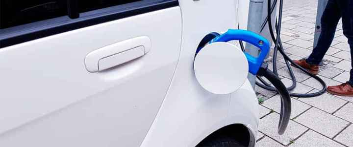 La utilización de taxis eléctricos reduciría más rápidamente las emisiones en la India
